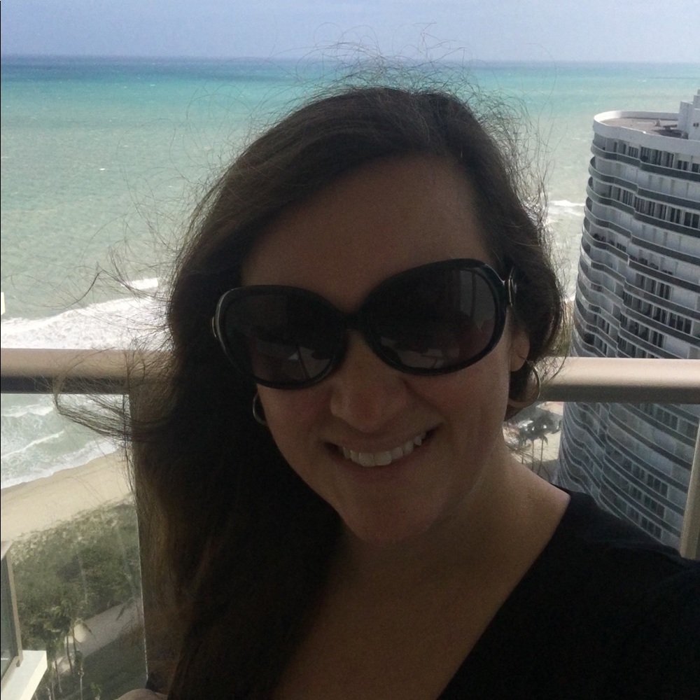 Meet your Posher, Dara